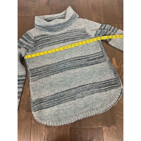 Coldwater creek turtle neck - Picture 6 of 7